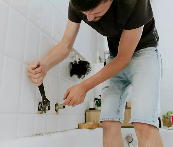 Affordable Bathtub Faucet Replacement in Nesconset: Choose Experienced Local Technicians